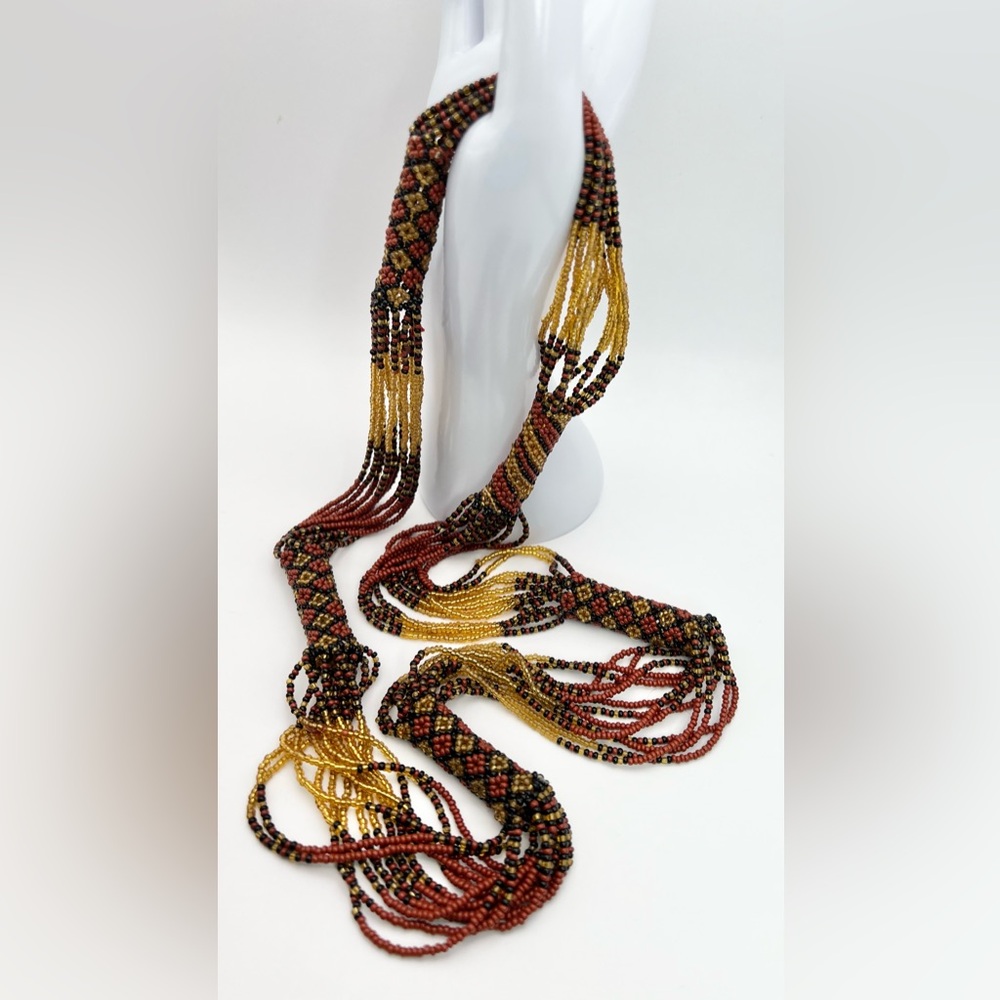 TRIBAL BEADED NECKLACE